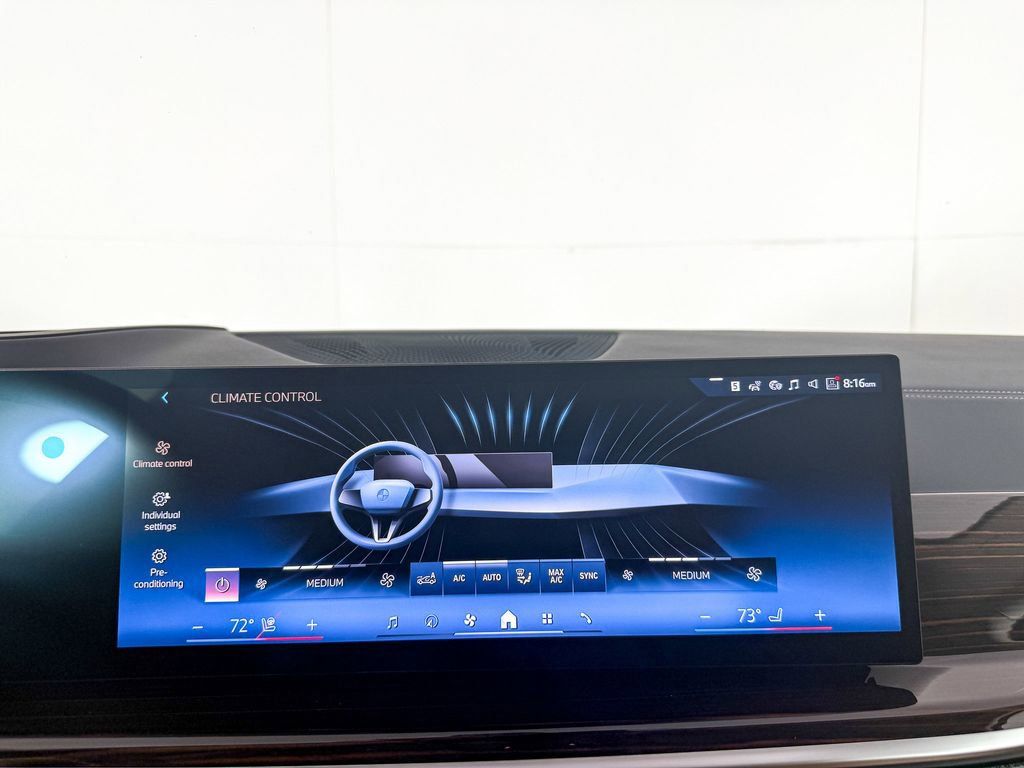 Thumbnail: 2026 BMW X7 - 44