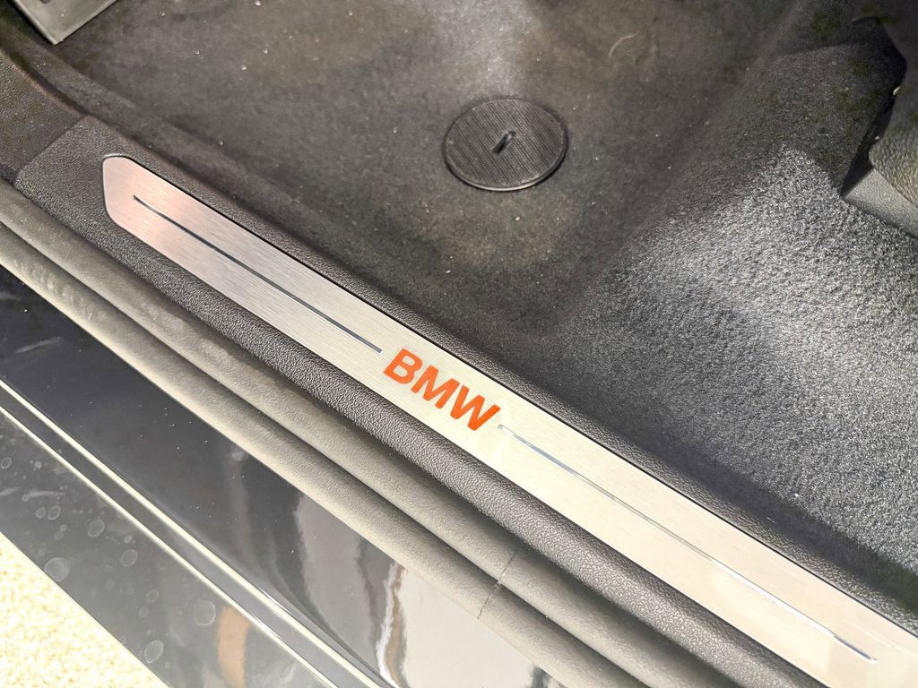 Thumbnail: 2026 BMW X7 - 38