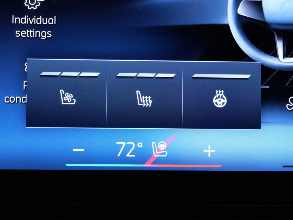 Thumbnail: 2026 BMW X7 - 48