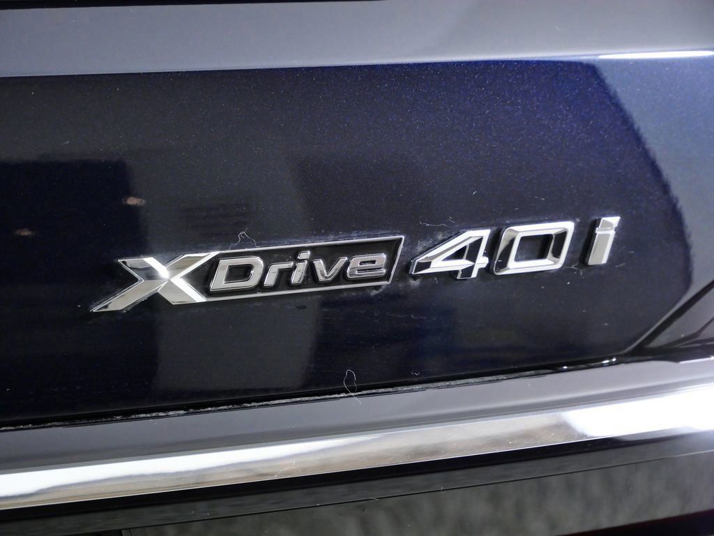 Thumbnail: 2026 BMW X7 - 22