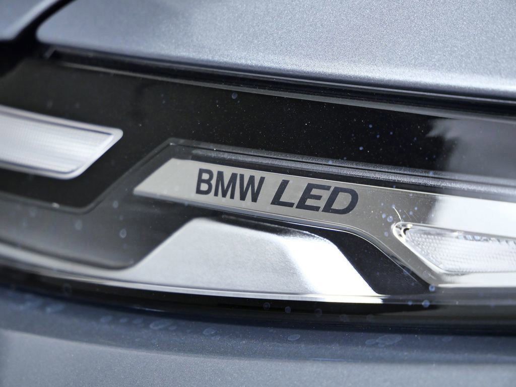 Thumbnail: 2026 BMW X7 - 7