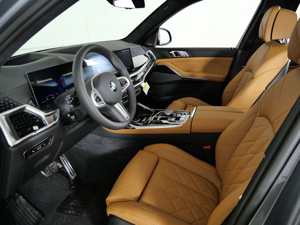 Thumbnail: 2026 BMW X7 - 41