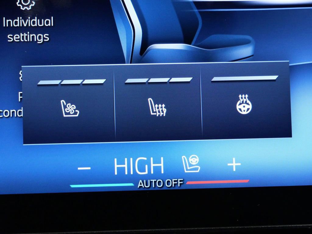 Thumbnail: 2026 BMW X7 - 50