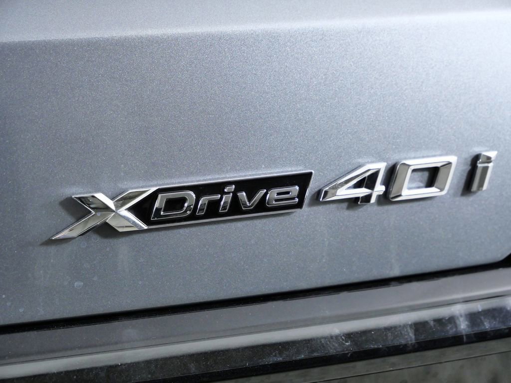 Thumbnail: 2026 BMW X7 - 22