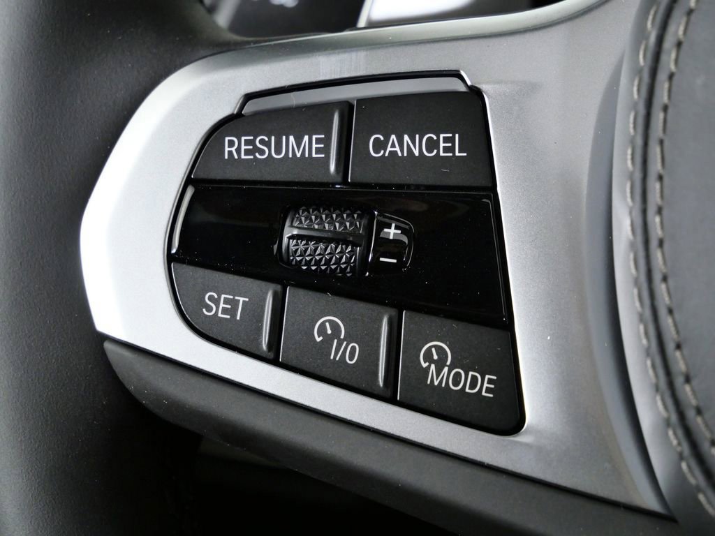 Thumbnail: 2026 BMW X7 - 46
