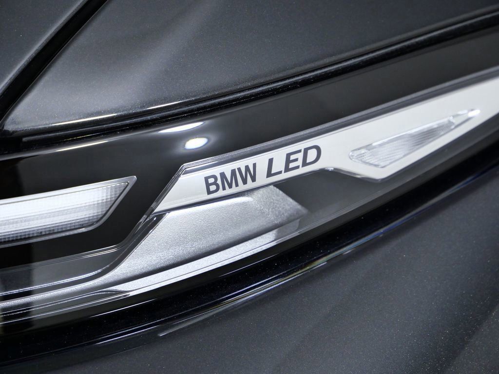 Thumbnail: 2026 BMW X7 - 7