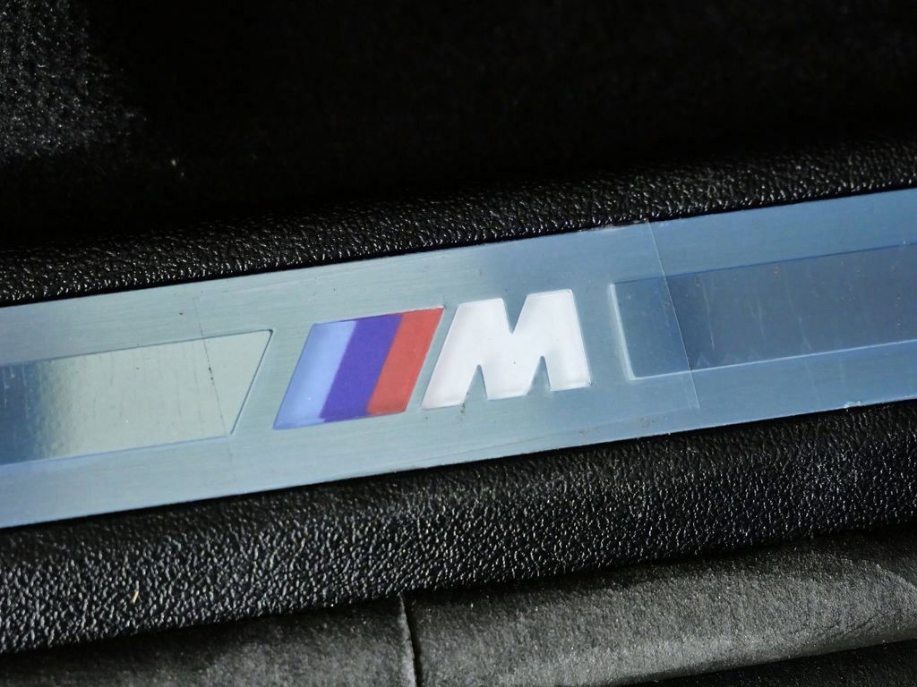 Thumbnail: 2026 BMW X7 - 29