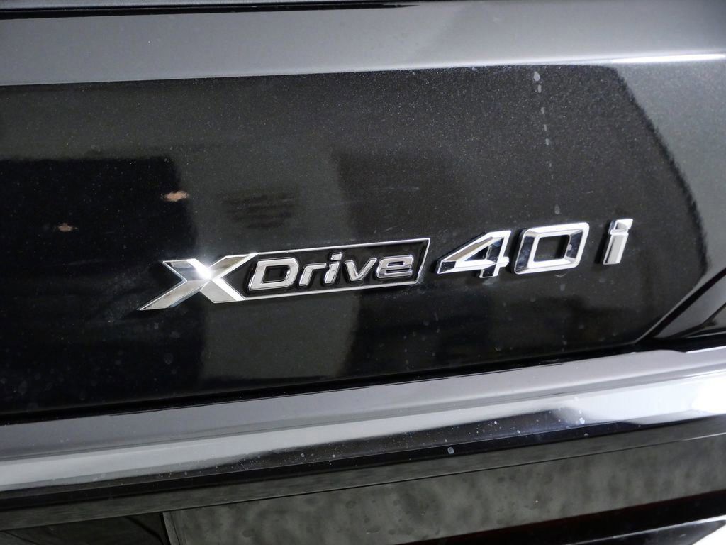 Thumbnail: 2026 BMW X7 - 20