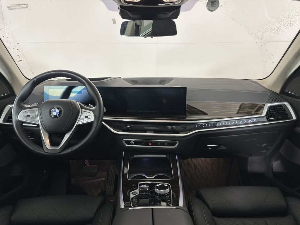 Thumbnail: 2024 BMW X7 - 6