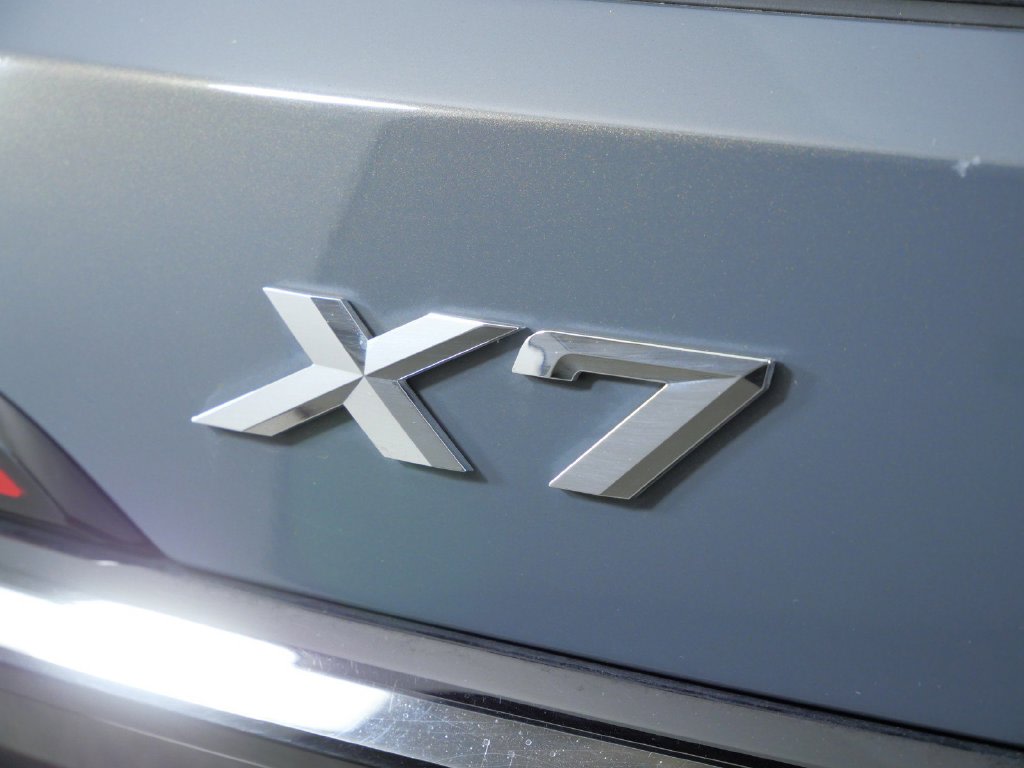Thumbnail: 2024 BMW X7 - 25