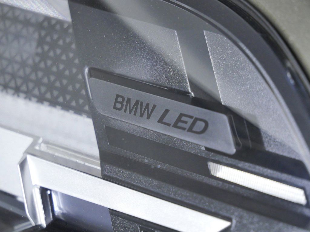 Thumbnail: 2024 BMW X5 - 7