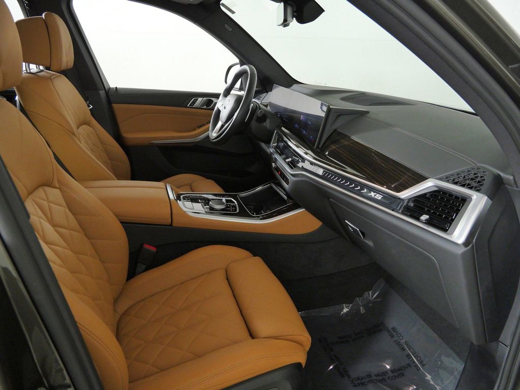 Thumbnail: 2024 BMW X5 - 9