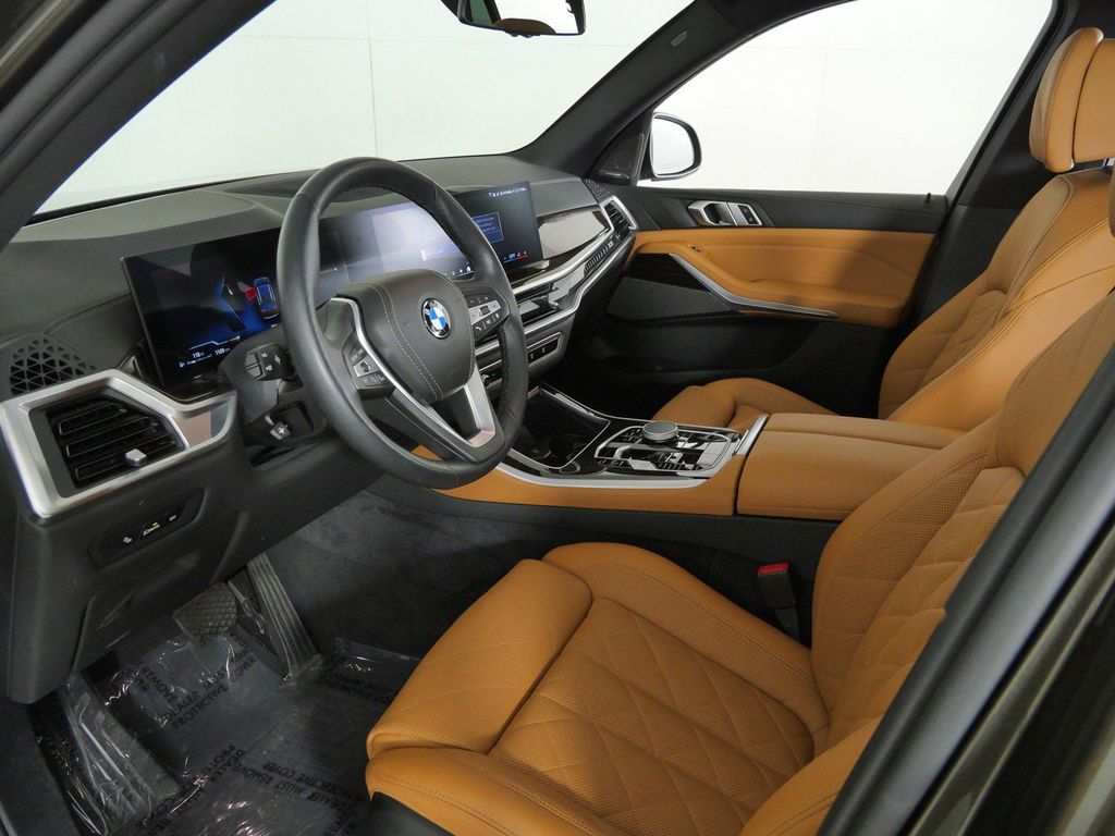 Thumbnail: 2024 BMW X5 - 39