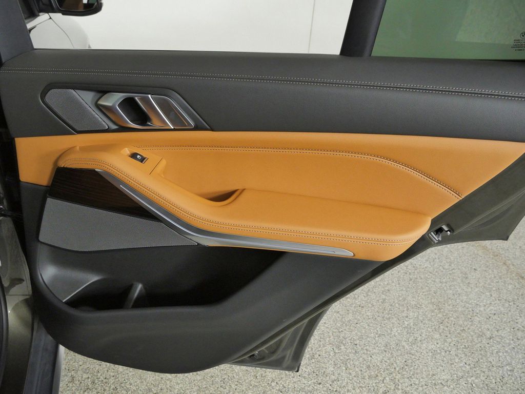 Thumbnail: 2024 BMW X5 - 31