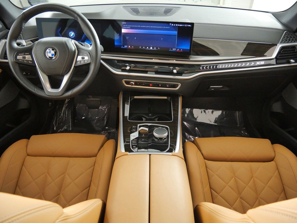 Thumbnail: 2024 BMW X5 - 2
