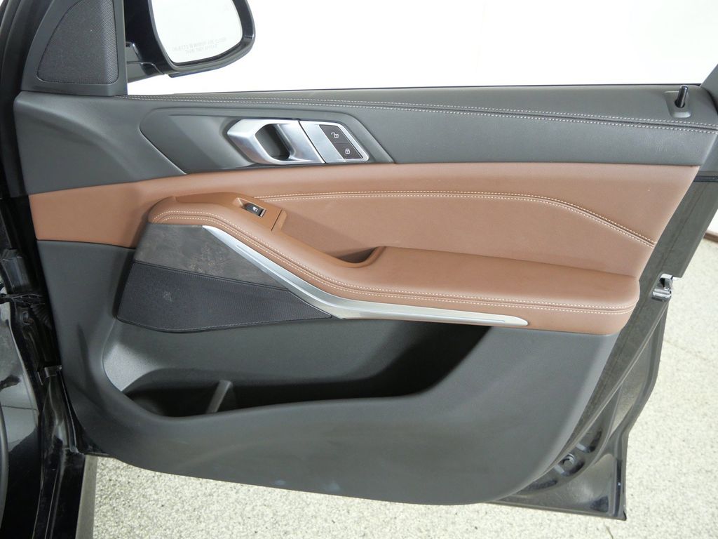 Thumbnail: 2024 BMW X5 - 27