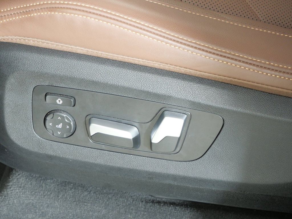 Thumbnail: 2024 BMW X5 - 42