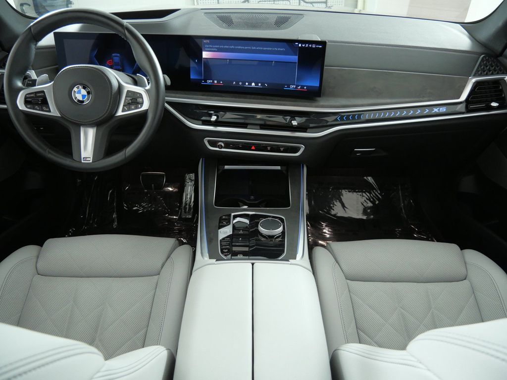 Thumbnail: 2025 BMW X5 - 2