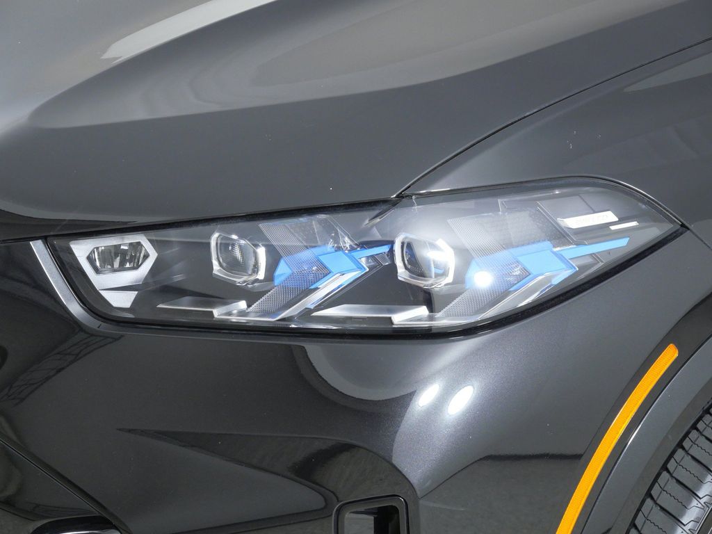 Thumbnail: 2025 BMW X5 - 17