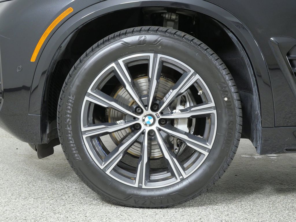 Thumbnail: 2025 BMW X5 - 24