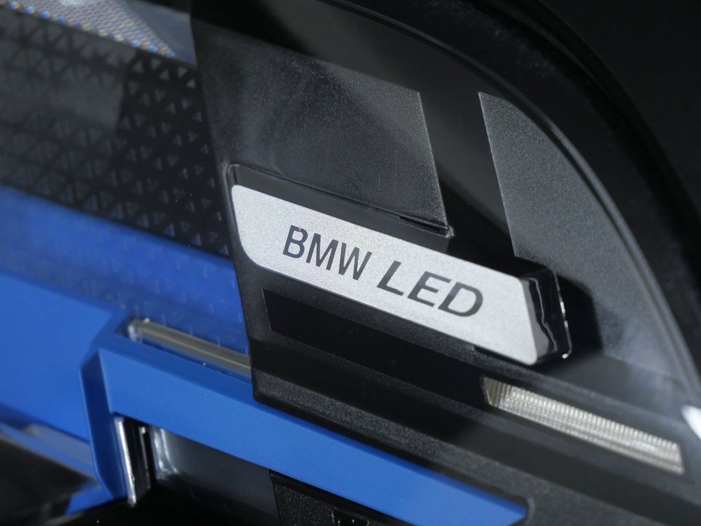 Thumbnail: 2025 BMW X5 - 7