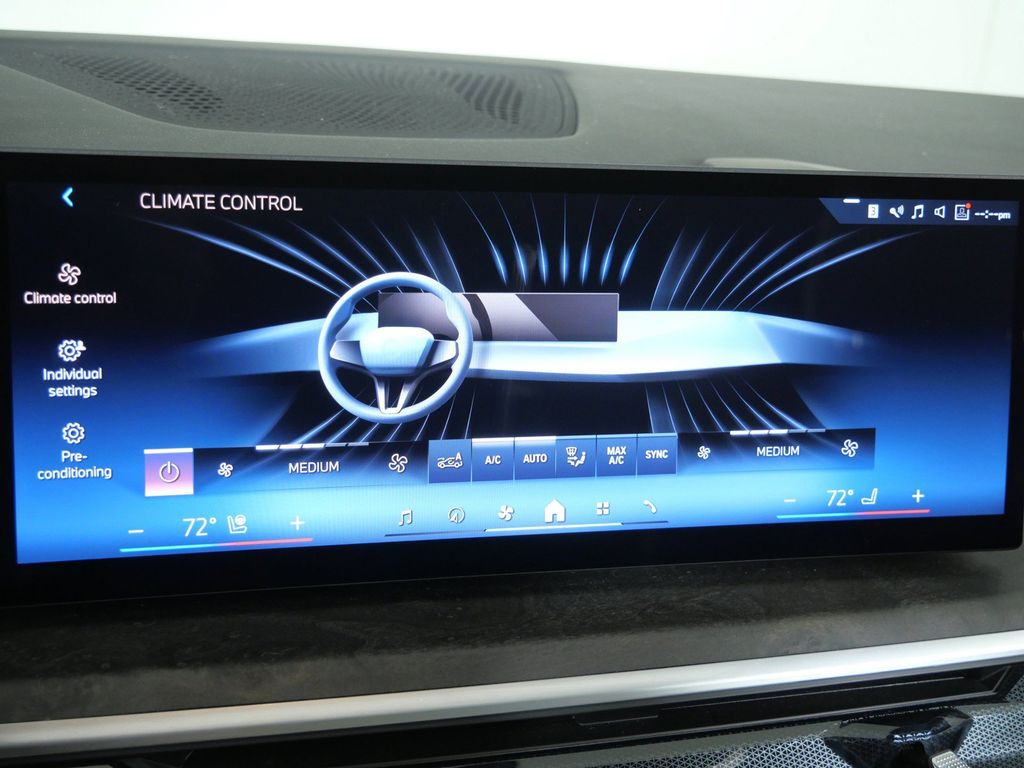 Thumbnail: 2025 BMW X5 - 16