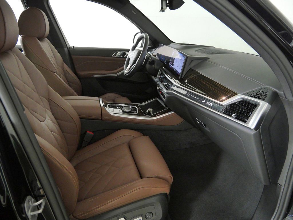 Thumbnail: 2026 BMW X5 - 9