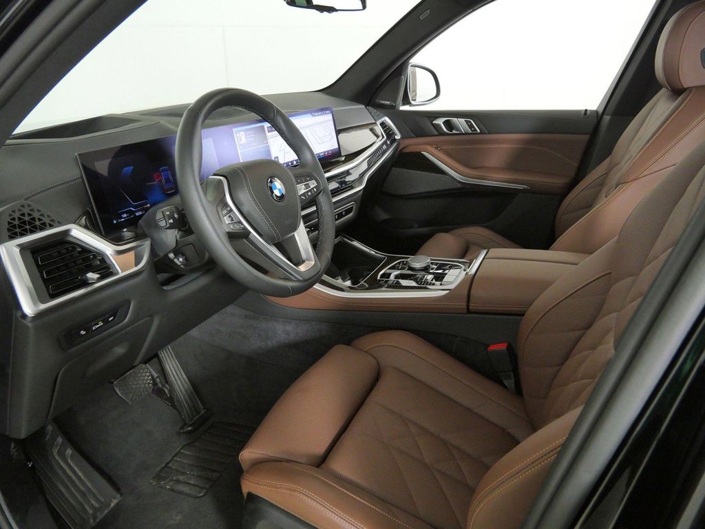 Thumbnail: 2026 BMW X5 - 39