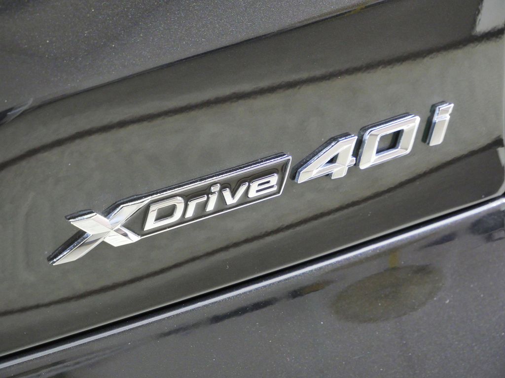 Thumbnail: 2026 BMW X5 - 22