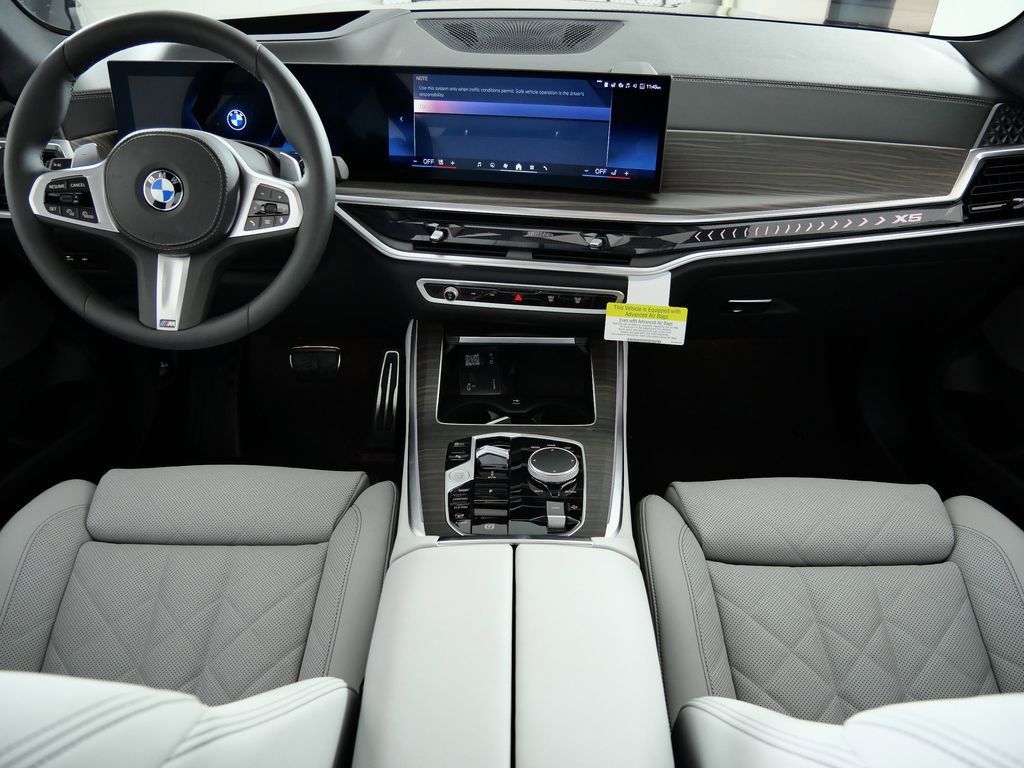 Thumbnail: 2026 BMW X5 - 2