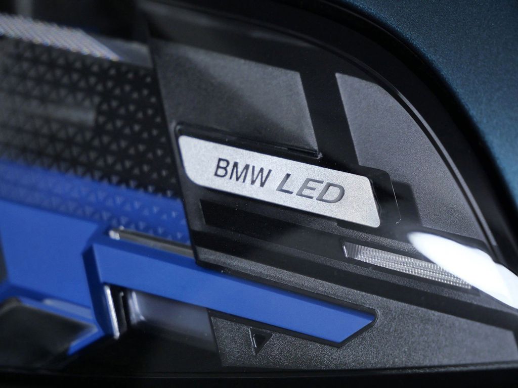 Thumbnail: 2026 BMW X5 - 7