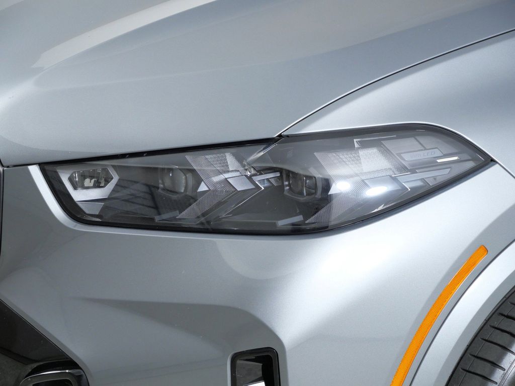 Thumbnail: 2024 BMW X5 - 17