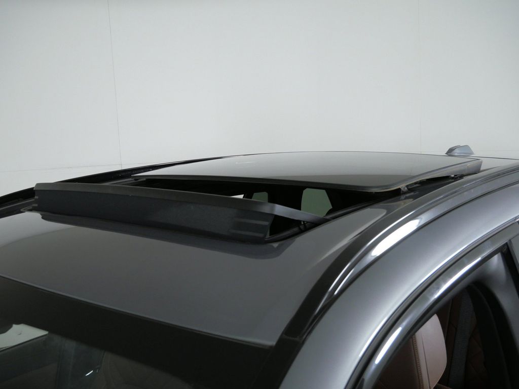 Thumbnail: 2024 BMW X5 - 27