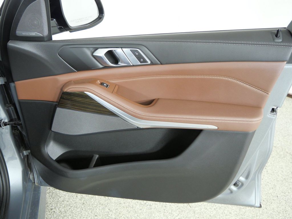 Thumbnail: 2024 BMW X5 - 29