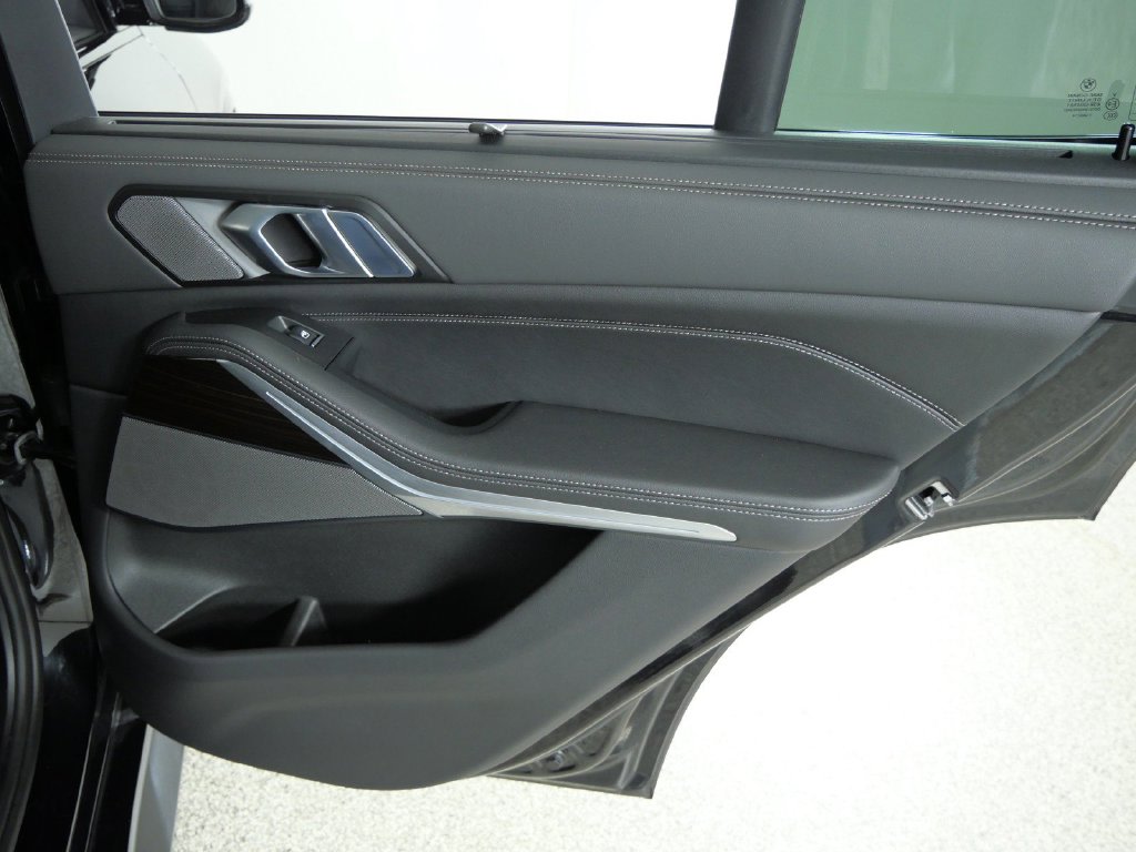 Thumbnail: 2024 BMW X5 - 33