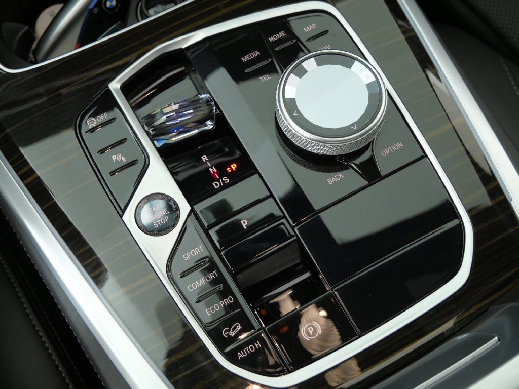Thumbnail: 2024 BMW X5 - 14