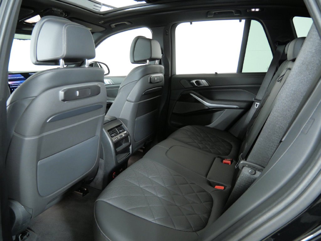 Thumbnail: 2024 BMW X5 - 38