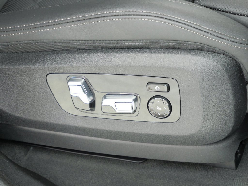 Thumbnail: 2024 BMW X5 - 30