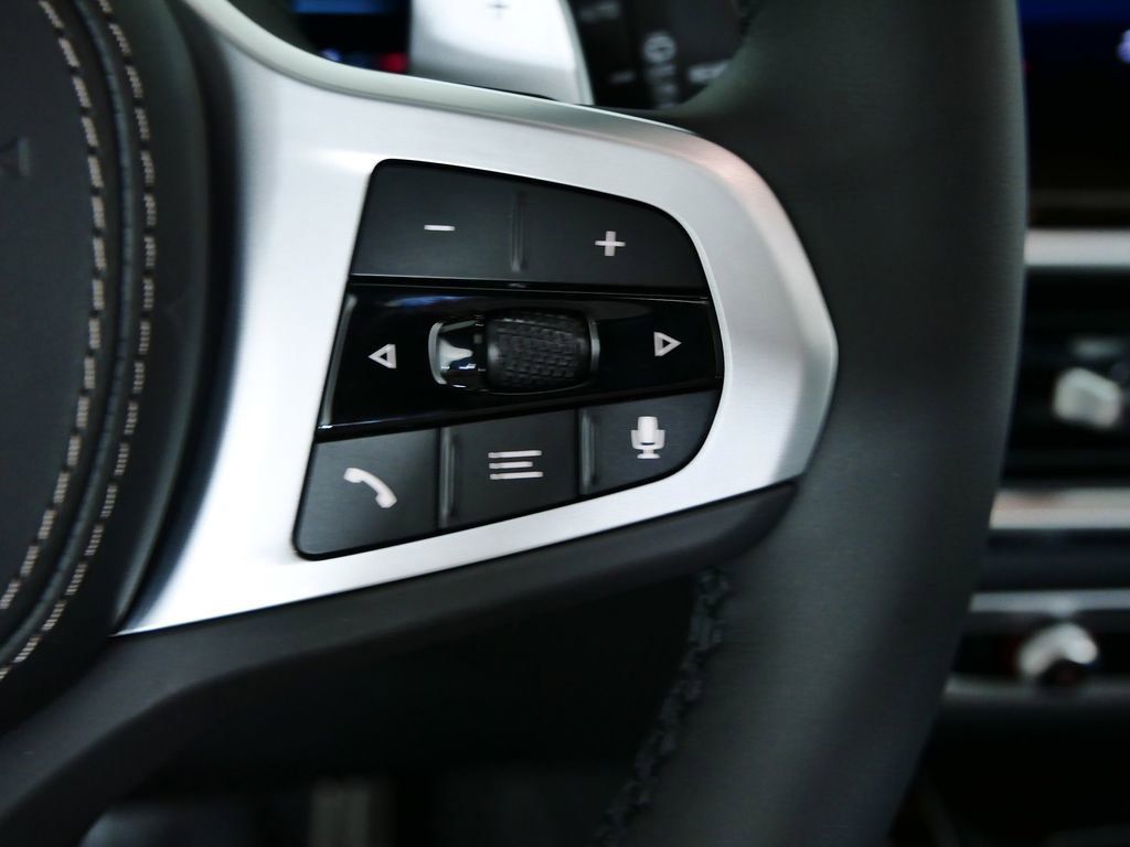 Thumbnail: 2026 BMW X5 - 44