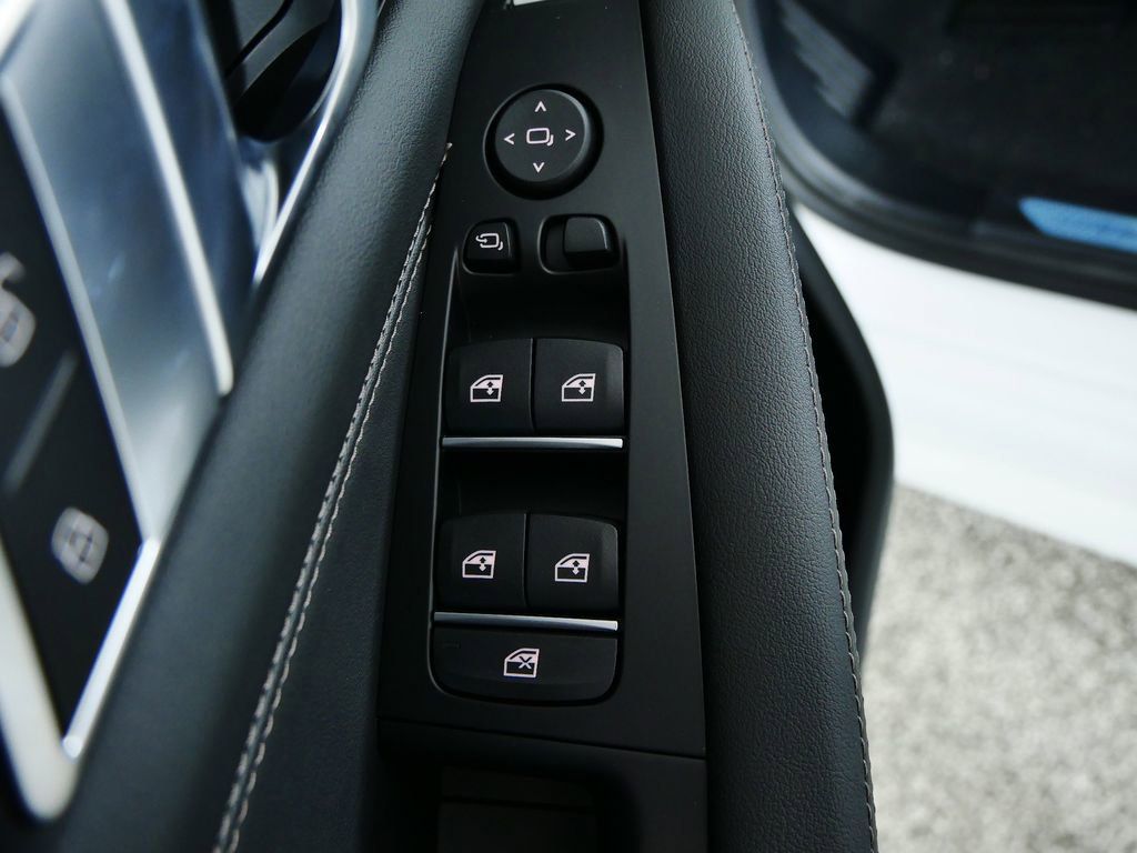 Thumbnail: 2026 BMW X5 - 41