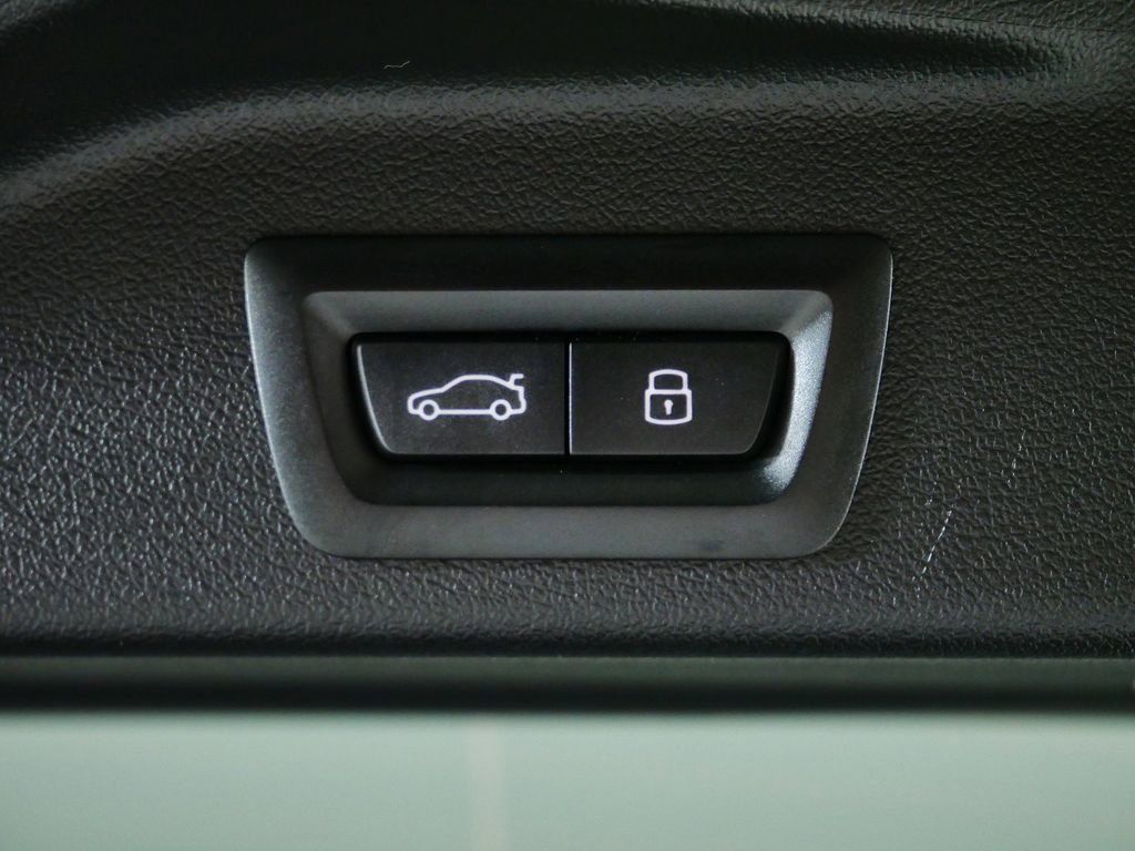 Thumbnail: 2026 BMW X5 - 31