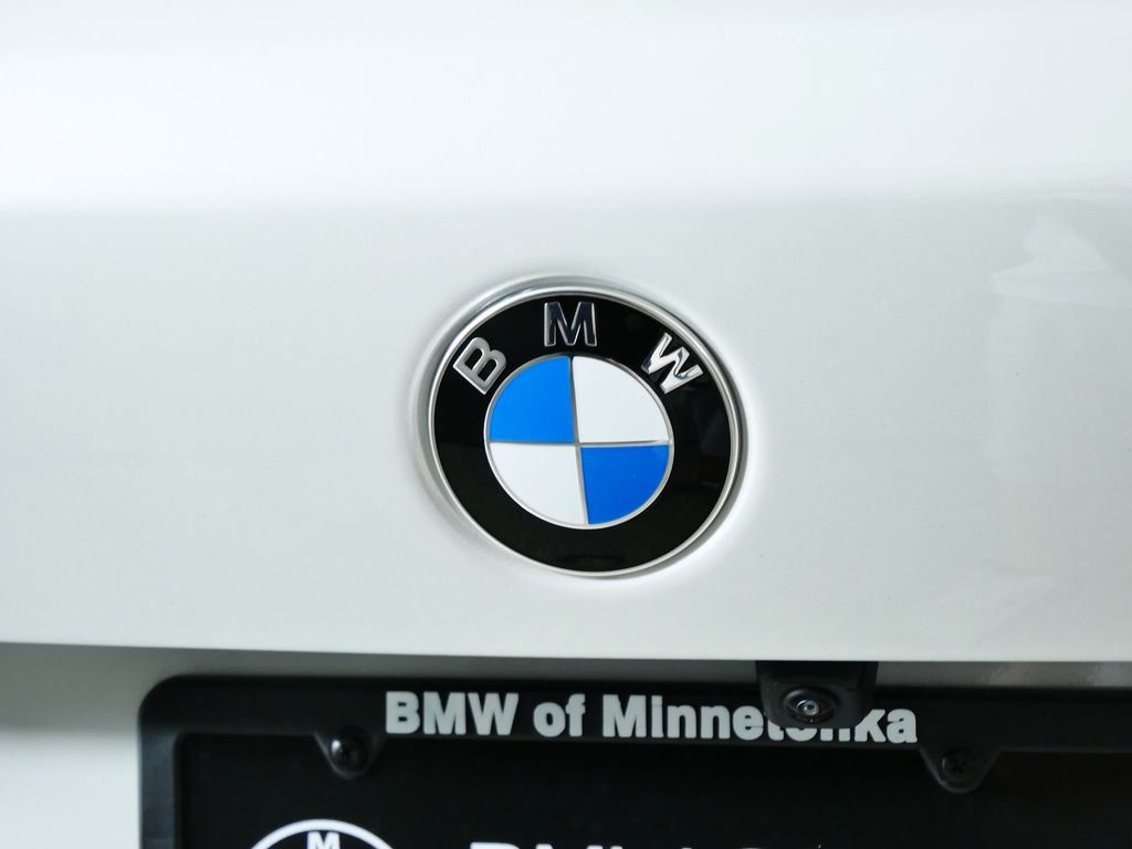 Thumbnail: 2026 BMW X5 - 21