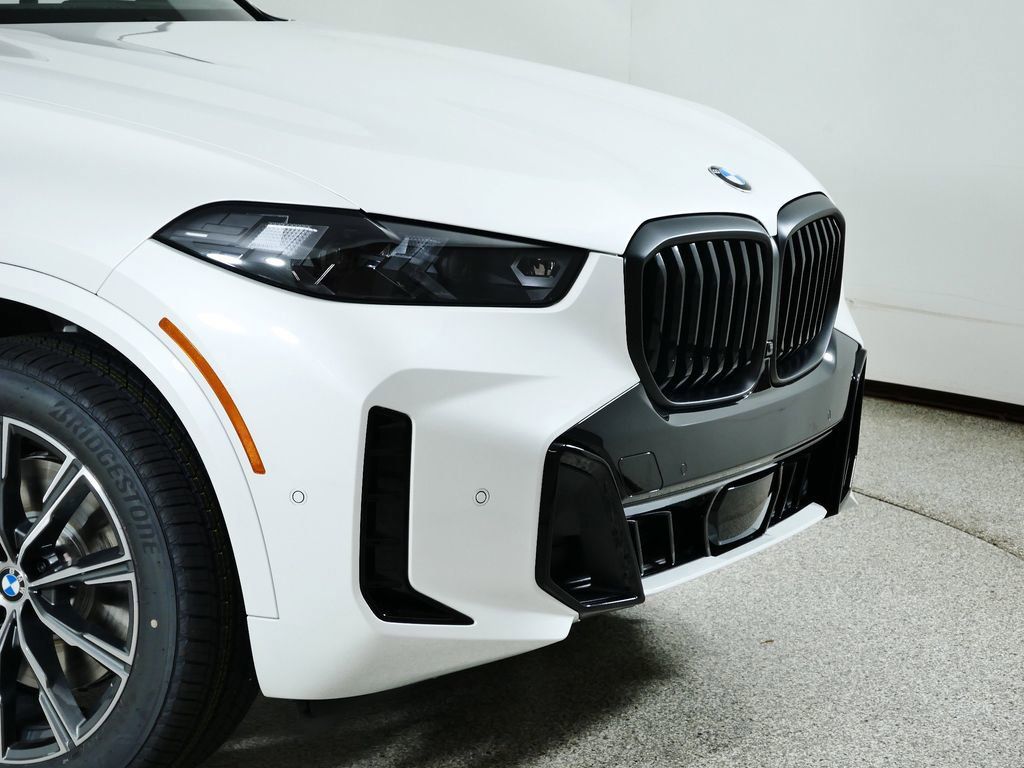 Thumbnail: 2026 BMW X5 - 18