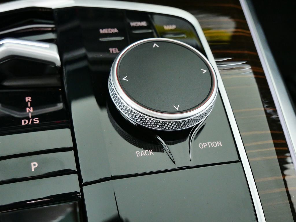 Thumbnail: 2026 BMW X5 - 46