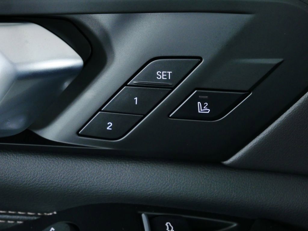 Thumbnail: 2026 BMW X5 - 40