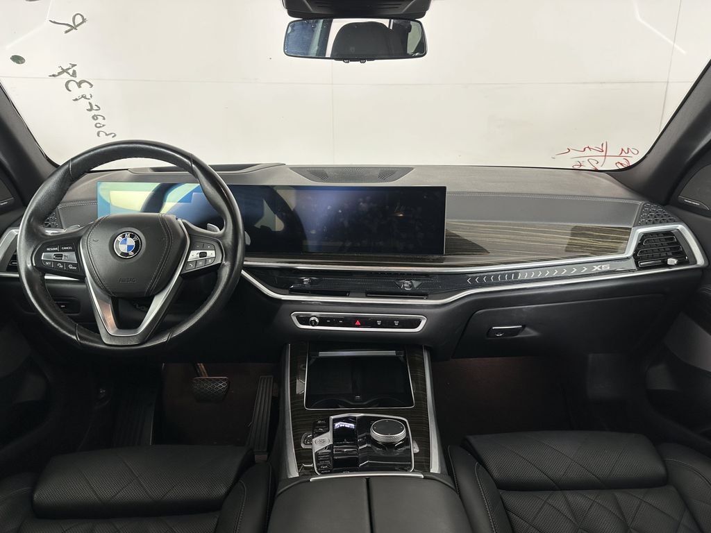 Thumbnail: 2024 BMW X5 - 6