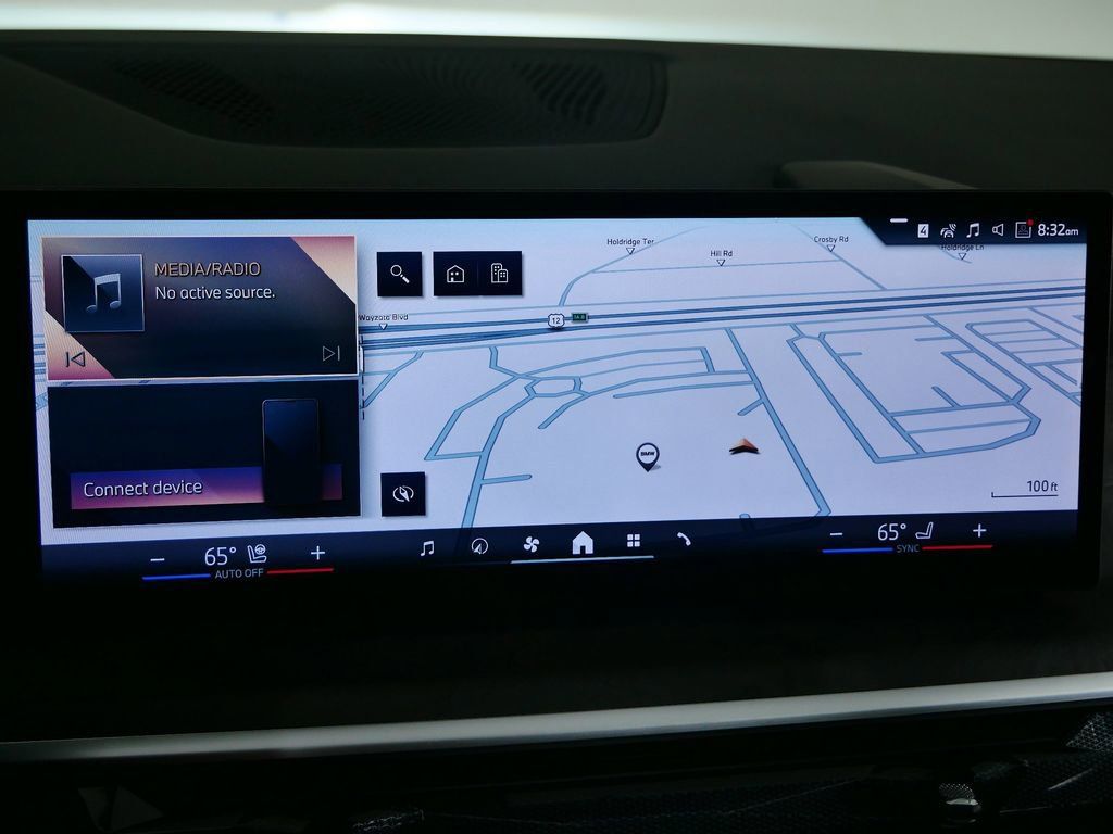 Thumbnail: 2026 BMW X5 - 12