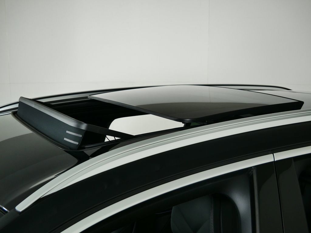 Thumbnail: 2026 BMW X5 - 29