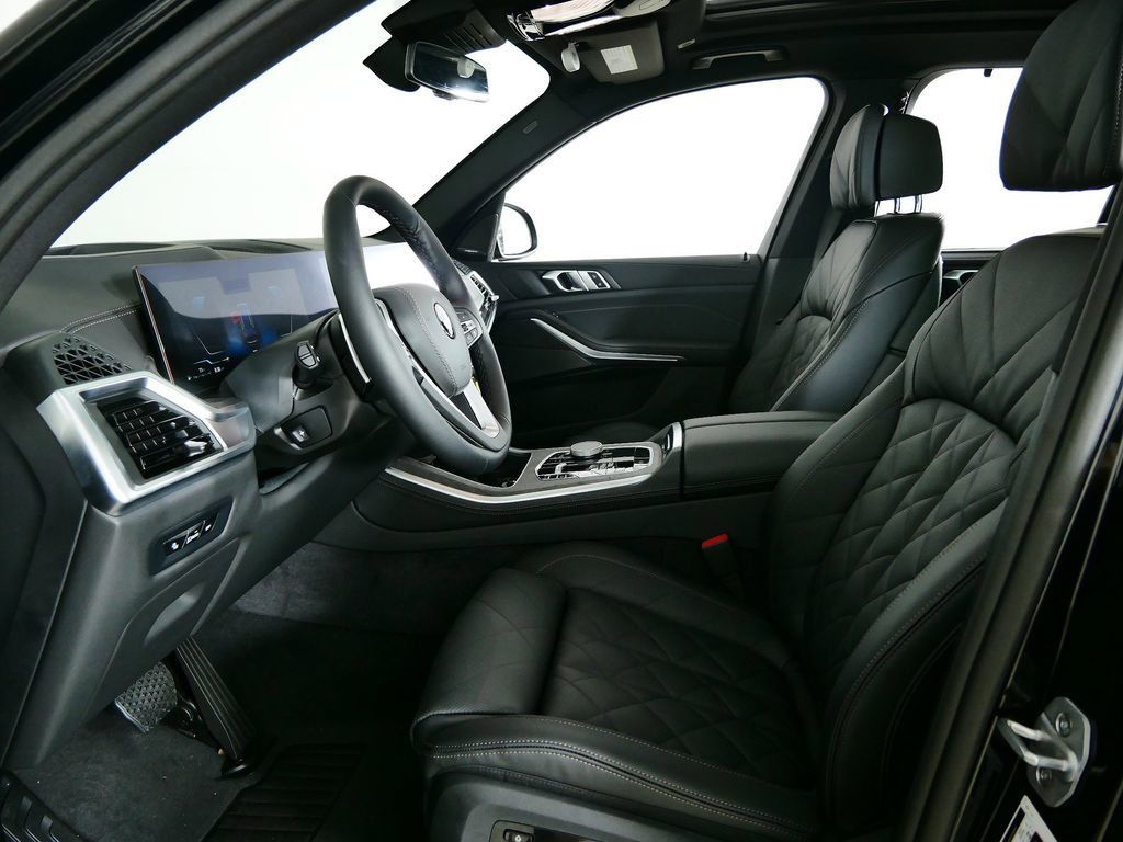 Thumbnail: 2026 BMW X5 - 36