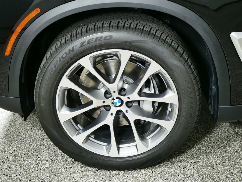 Thumbnail: 2026 BMW X5 - 28